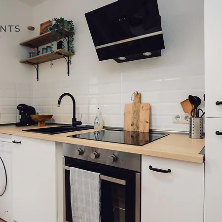 Apartment Stilvolles Im Zentrum Mit Netflix We42 *