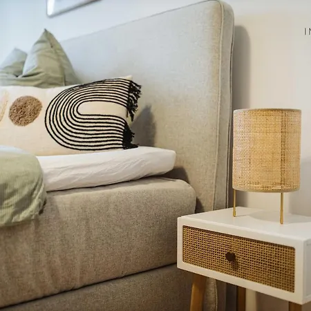 Apartment Stilvolles Im Zentrum Mit Netflix We42